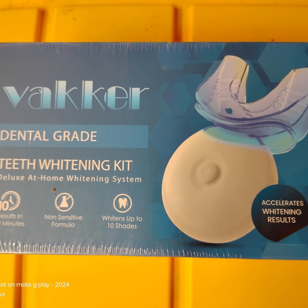 Vakker Teeth Whitening Kit